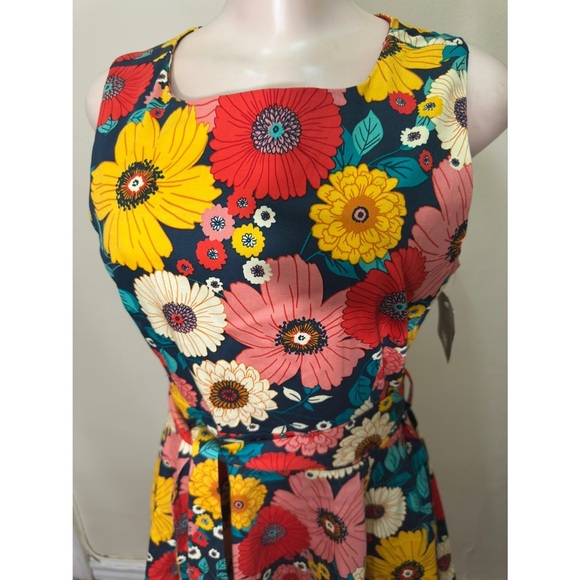 NWT Vibrant Floral Midi Dress - Multicolor - Picture 4 of 11